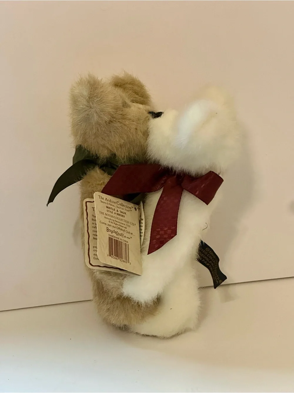 Boyds Bears Plush Mistle & Taux 99836V Kissing Mistletoe Christmas with Tags